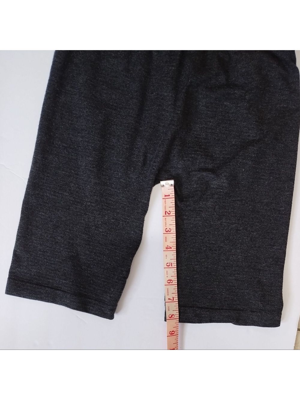Feathers women's bike/exercise shorts - Picture 3 of 6